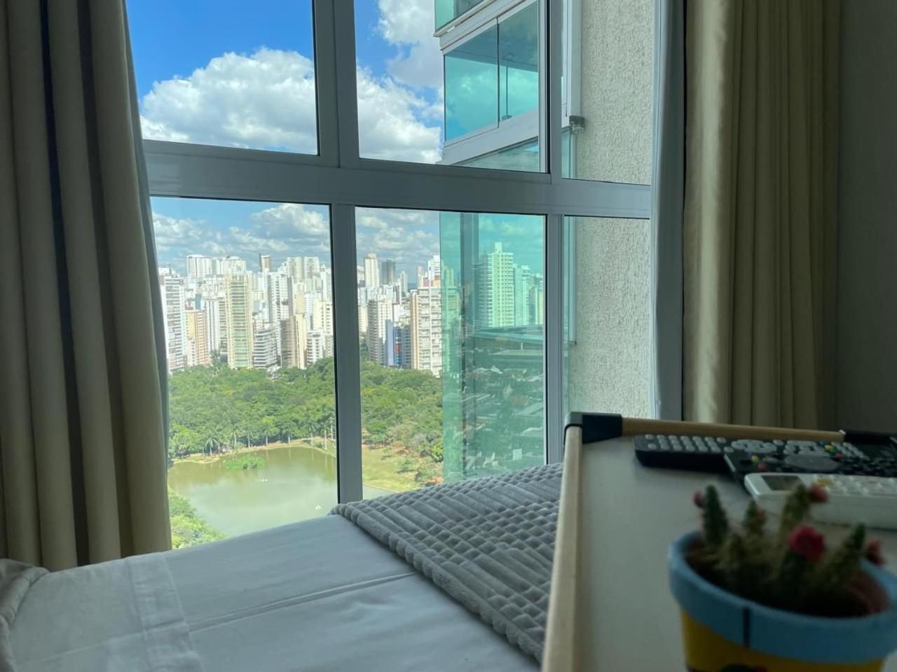 Moderno Flat Com Vista Para O Parque Vaca Brava Гояния Экстерьер фото