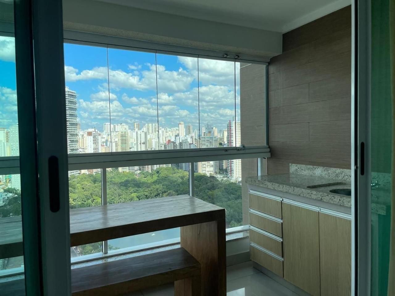 Moderno Flat Com Vista Para O Parque Vaca Brava Гояния Экстерьер фото