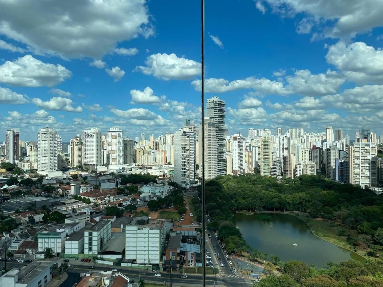Moderno Flat Com Vista Para O Parque Vaca Brava Гояния Экстерьер фото